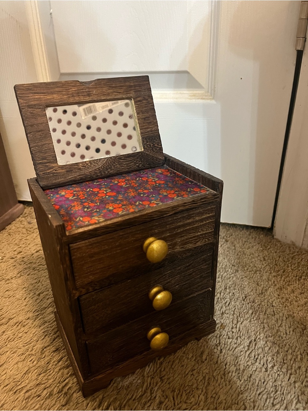 Gently used Natural Life Jewelry Drawer!